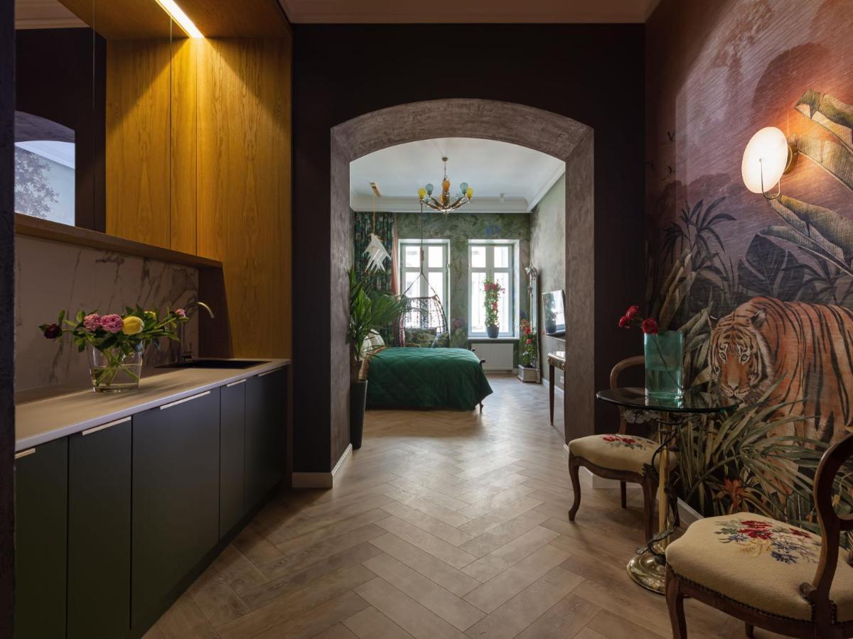 Mola Mola Apart Hotel Львов Экстерьер фото