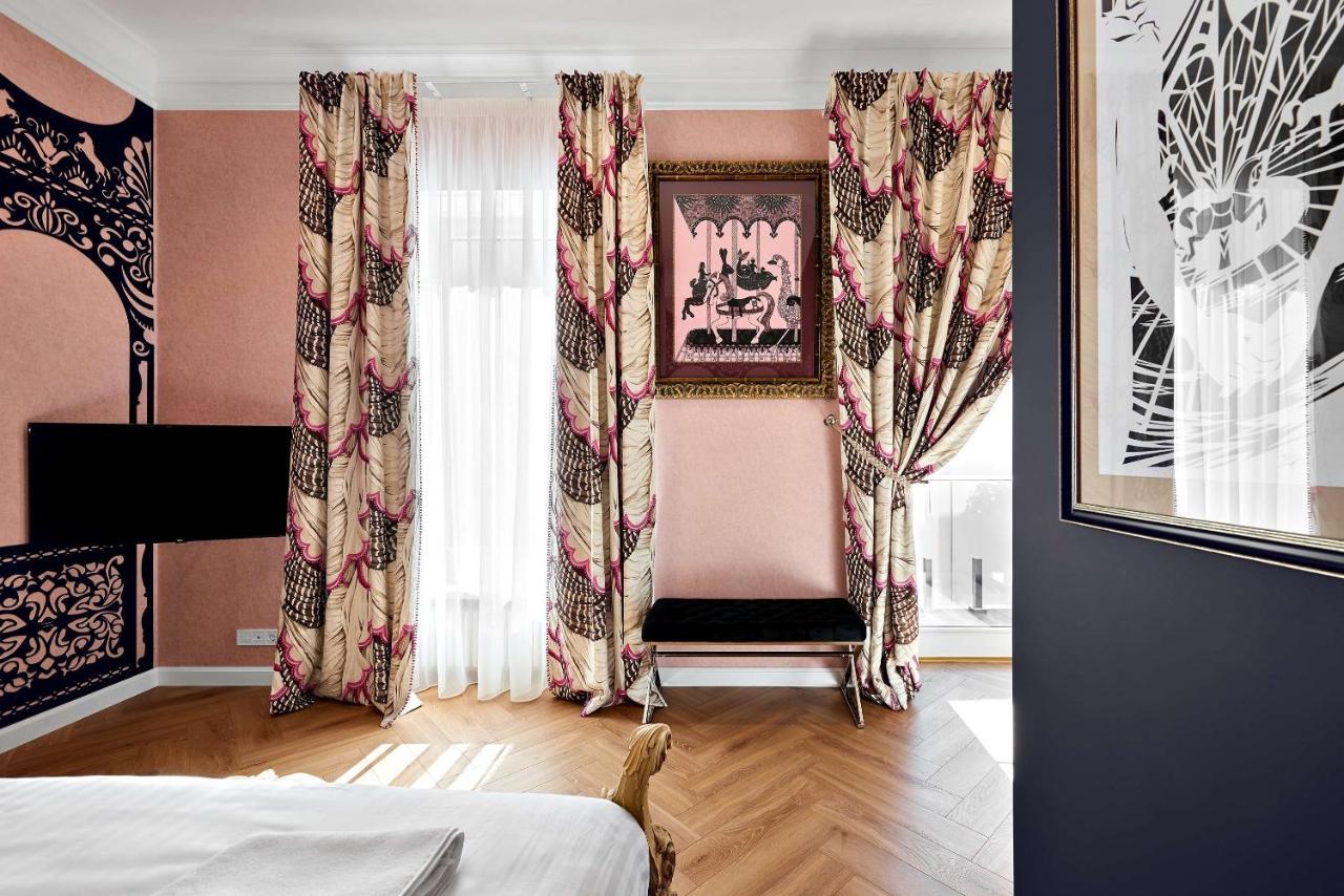 Mola Mola Apart Hotel Львов Экстерьер фото